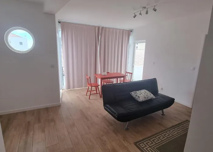 Dos Clerigos 아파트 *